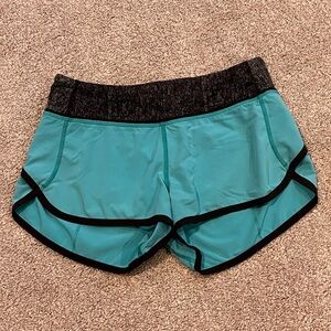 Lululemon Women’s Aqua Athletic Shorts